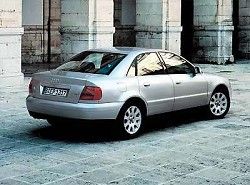 Audi A4 1.9 TDI (90hp) (8D2) фото